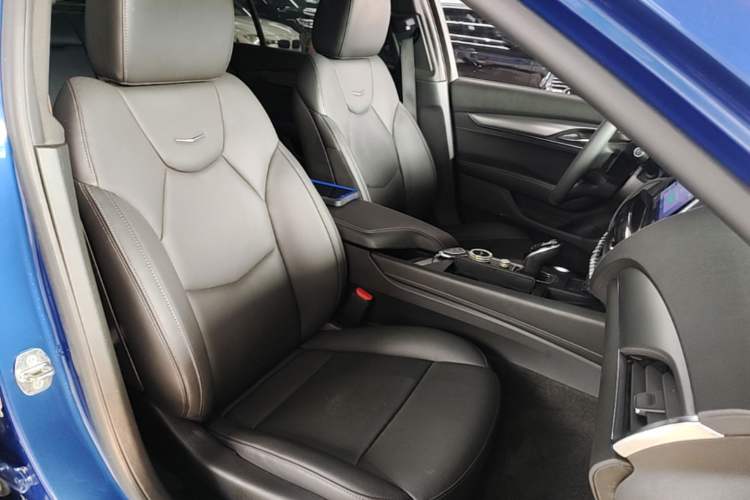 Used Cadillac CT5 2022 28T Luxury Version (Standard Edition) Right Front Seat