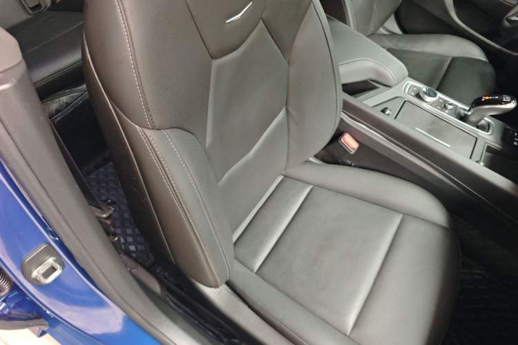 Used Cadillac CT5 2022 28T Luxury Version (Standard Edition) Right Front Seat