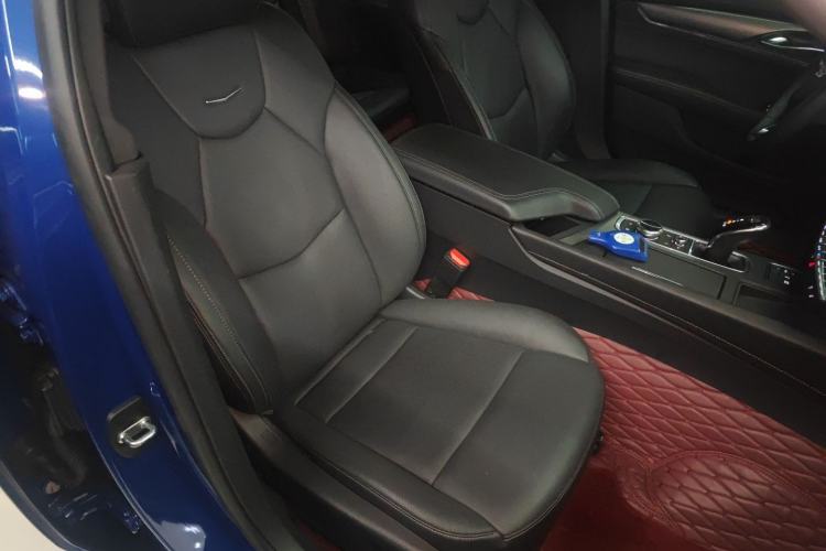 Used Cadillac CT5 2022 28T Luxury Version (Standard Edition) Right Front Seat