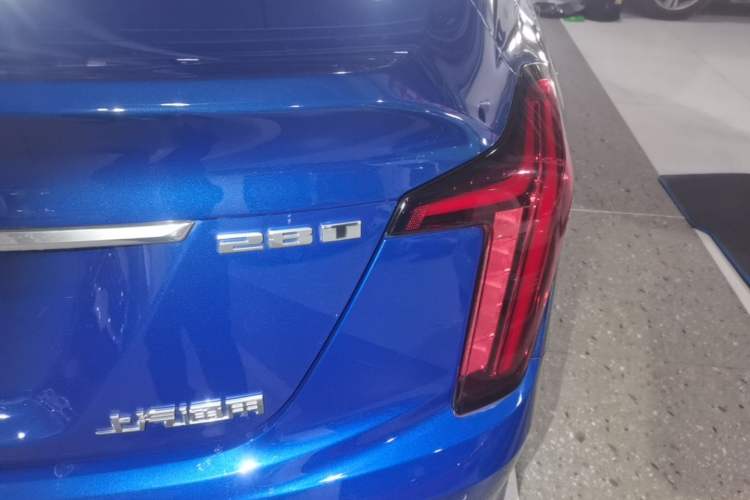 Used Cadillac CT5 2022 28T Luxury Version (Standard Edition) Right Rear Taillight