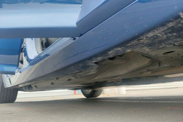 Used Cadillac CT5 2022 28T Luxury Version (Standard Edition) Right Side Sill