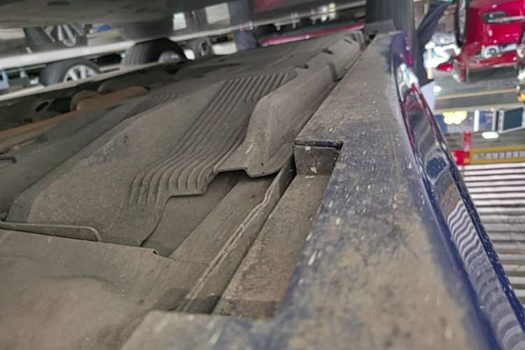 Used Cadillac CT5 2022 28T Luxury Version (Standard Edition) Right Side Sill