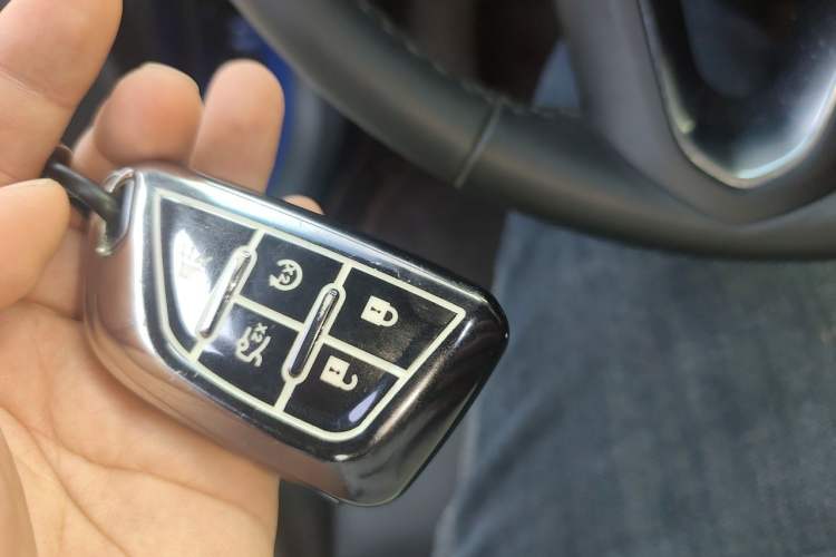 Used Cadillac CT5 2022 28T Luxury Edition Vehicle Key