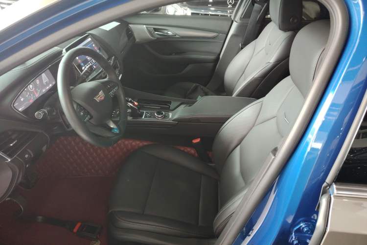 Used Cadillac CT5 2022 28T Prestige Edition Left Front Seat