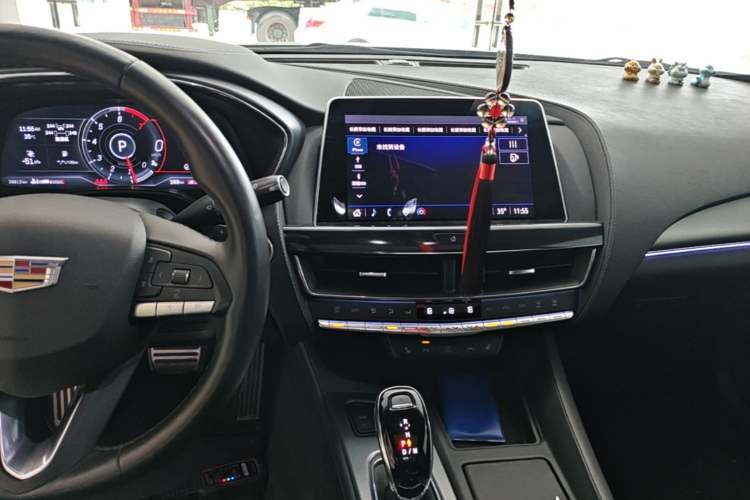 Used Cadillac CT5 2022 28T Prestige Edition Audio And AC Panel
