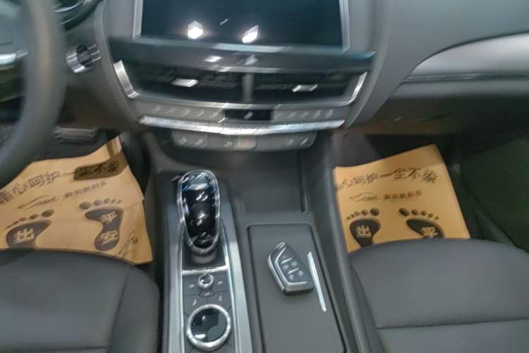 Used Cadillac CT5 2022 28T Luxury Version (Standard Edition) Audio And AC Panel