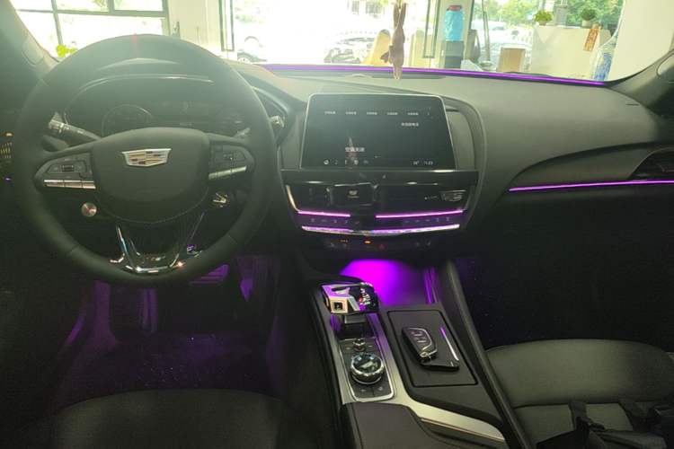 Used Cadillac CT5 2022 28T Luxury Version (Standard Edition) Center Console