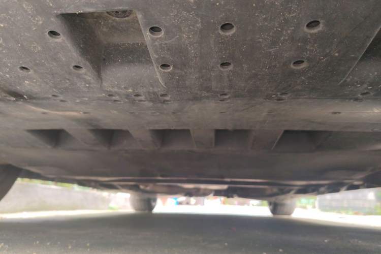 Used Cadillac CT5 2022 28T Platinum Edition Chassis Front