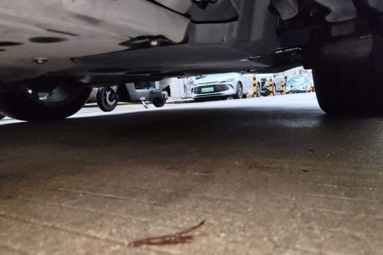 Used Cadillac CT5 2022 28T Luxury Edition Chassis Rear Left