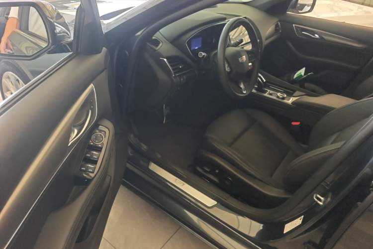 Used Cadillac CT5 2022 28T Luxury Version (Standard Edition) Driver Seat