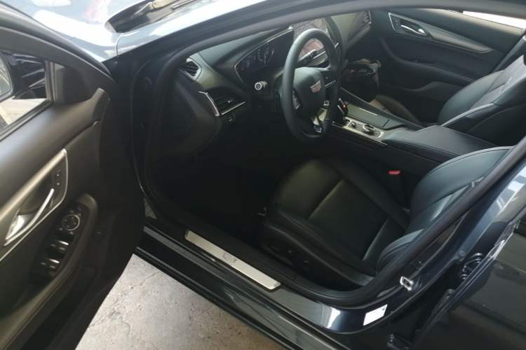 Used Cadillac CT5 2022 28T Luxury Version (Standard Edition) Driver Seat