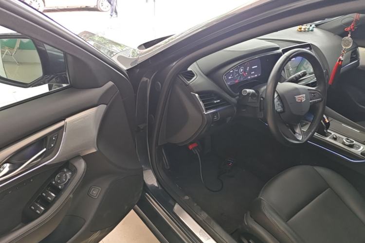 Used Cadillac CT5 2022 28T Prestige Edition Driver Seat