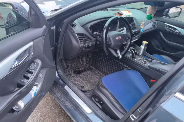 Used Cadillac CT5 2022 28T Fashion Edition Driver Seat