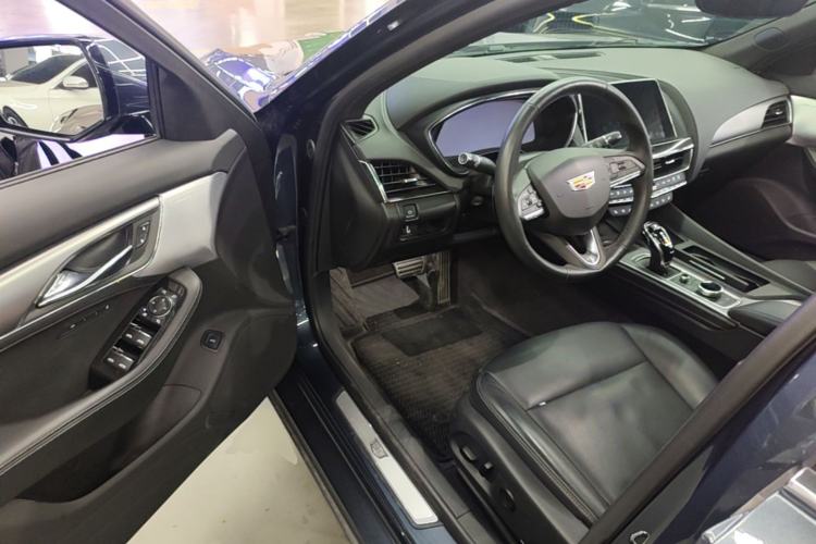 Used Cadillac CT5 2022 28T Prestige Edition Driver Seat