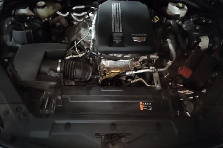 Used Cadillac CT5 2022 28T Fashion Edition Engine Bay