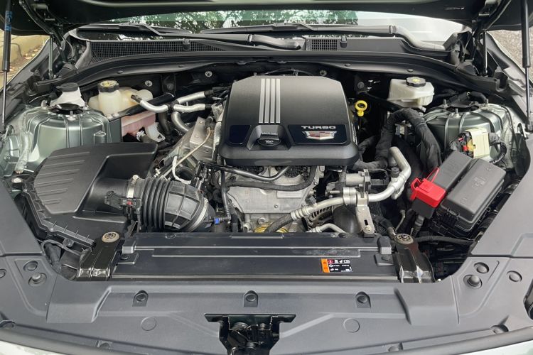 Used Cadillac CT5 2022 28T Luxury Edition Engine Bay