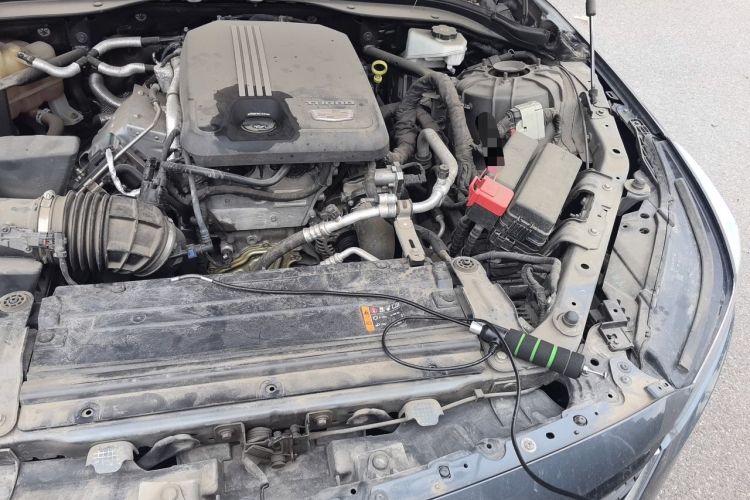 Used Cadillac CT5 2022 28T Fashion Edition Engine Bay Left