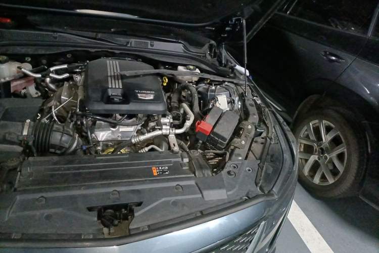 Used Cadillac CT5 2022 28T Prestige Edition Engine Bay Left