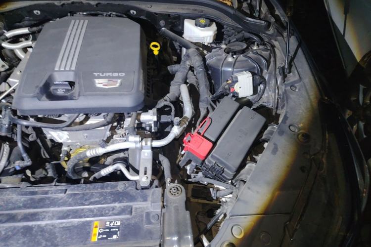 Used Cadillac CT5 2022 28T Luxury Version (Standard Edition) Engine Bay Left