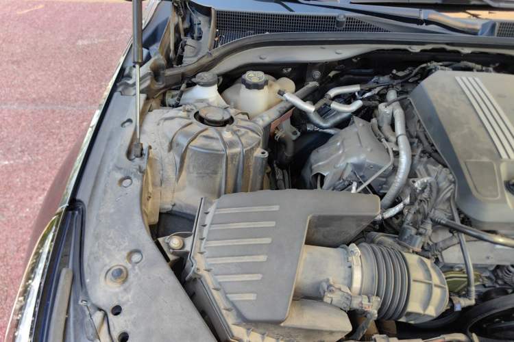 Used Cadillac CT5 2022 28T Luxury Version (Standard Edition) Engine Bay Right