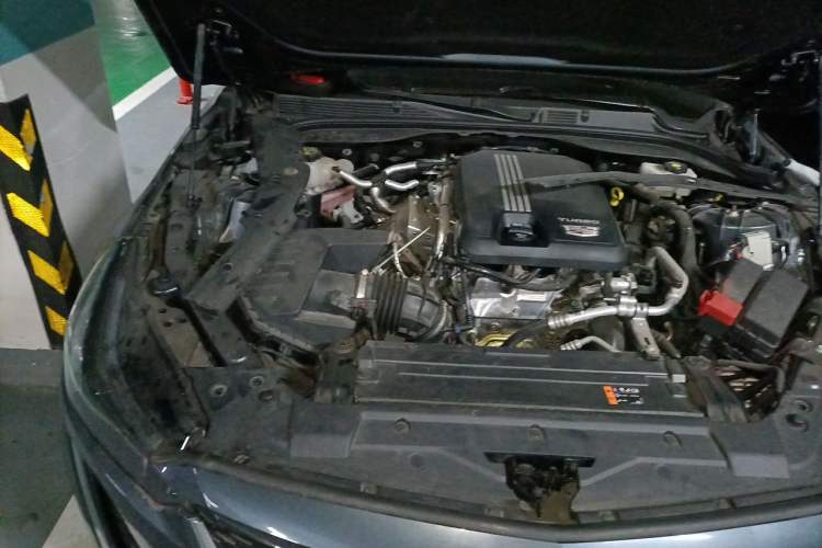 Used Cadillac CT5 2022 28T Prestige Edition Engine Bay Right