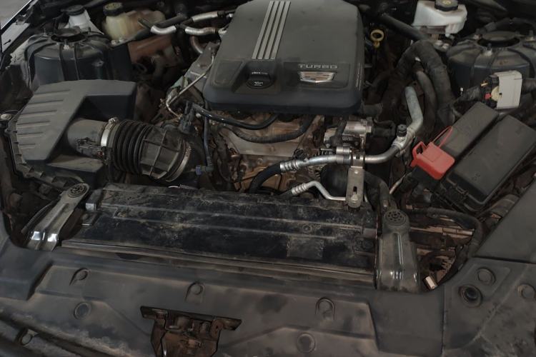 Used Cadillac CT5 2022 28T Luxury Edition Engine Bay