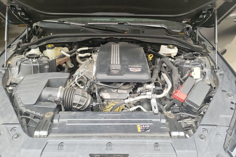 Used Cadillac CT5 2022 28T Fashion Edition Engine Bay