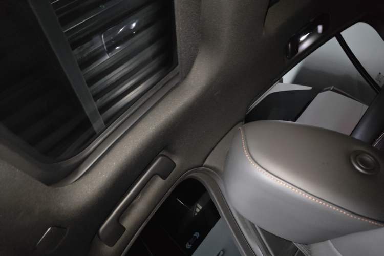 Used Cadillac CT5 2022 28T Platinum Edition Headliner