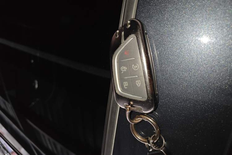 Used Cadillac CT5 2022 28T Platinum Edition Interior 1