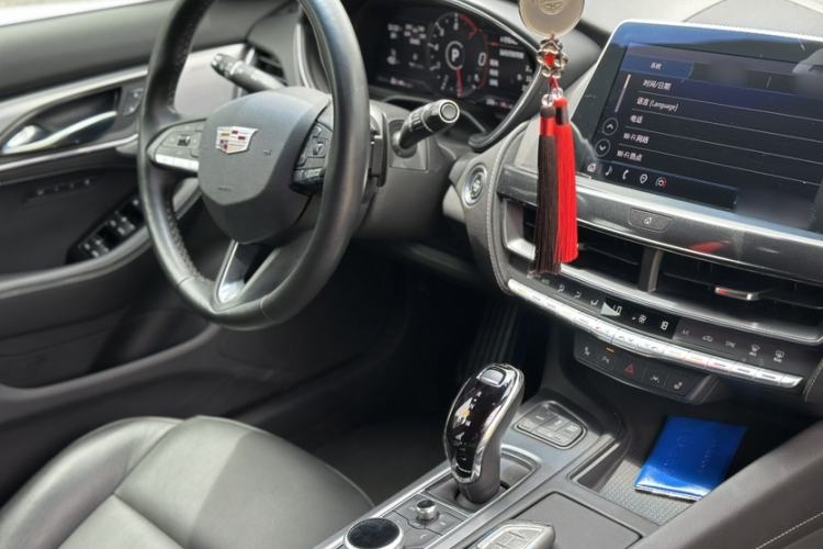 Used Cadillac CT5 2022 28T Prestige Edition Interior 6