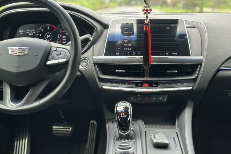 Used Cadillac CT5 2022 28T Prestige Edition Interior 8