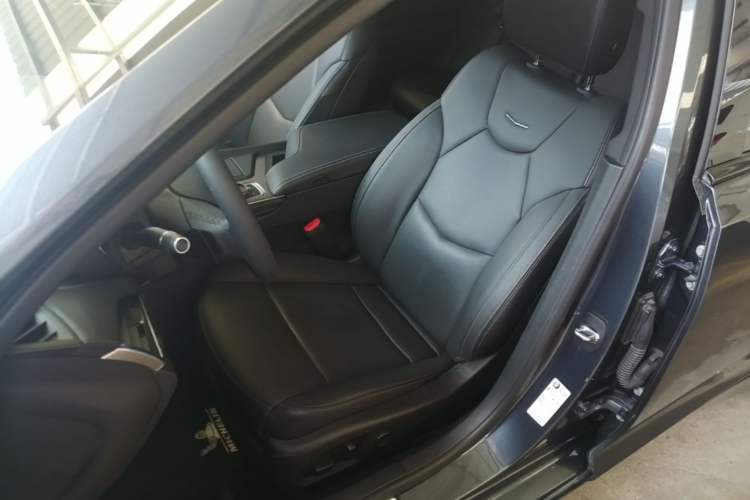 Used Cadillac CT5 2022 28T Luxury Version (Standard Edition) Left Front Seat