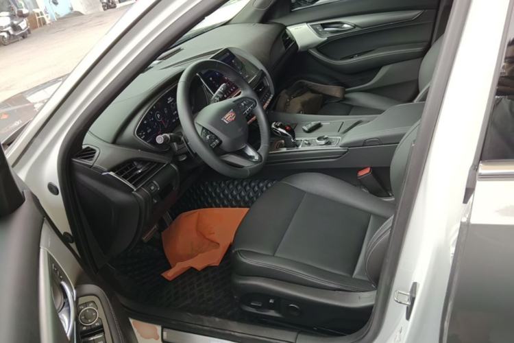 Used Cadillac CT5 2022 28T Prestige Edition Left Front Seat