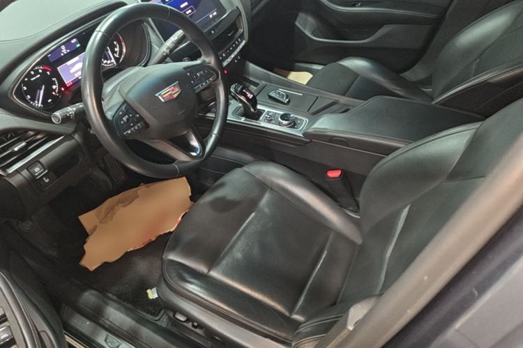 Used Cadillac CT5 2022 28T Luxury Version (Standard Edition) Left Front Seat