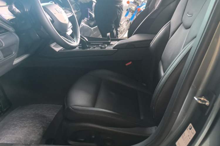Used Cadillac CT5 2022 28T Luxury Version (Standard Edition) Left Front Seat