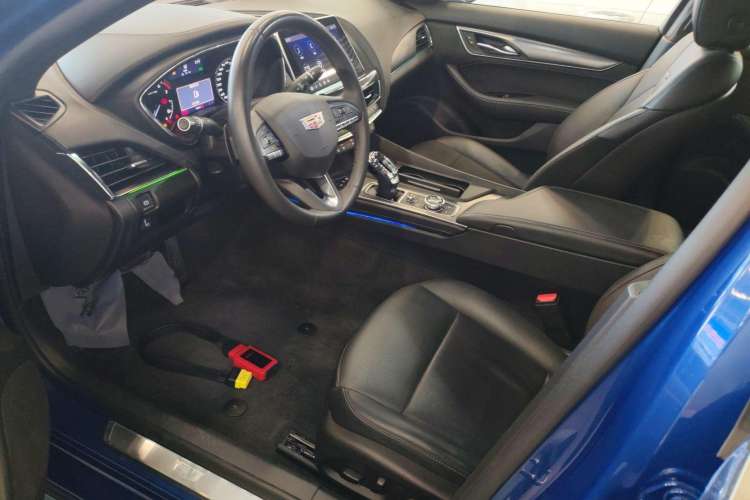 Used Cadillac CT5 2022 28T Luxury Version (Standard Edition) Left Front Seat