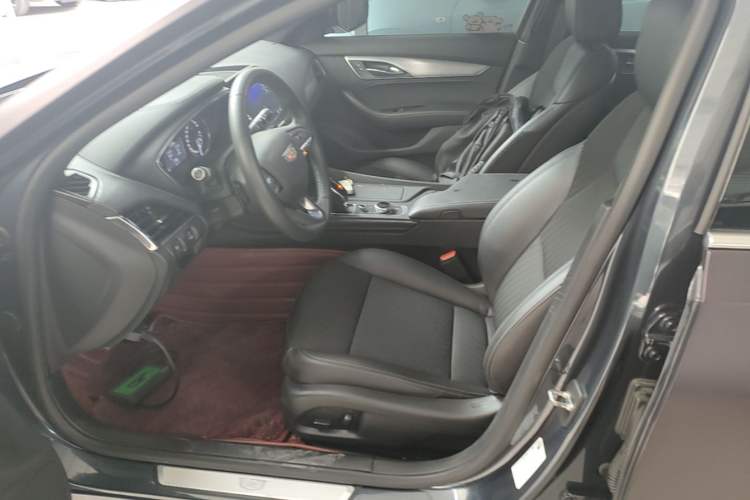 Used Cadillac CT5 2022 28T Fashion Edition Left Front Seat