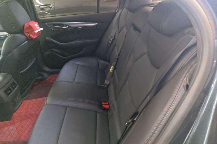 Used Cadillac CT5 2022 28T Luxury Version (Standard Edition) Left Rear Seat