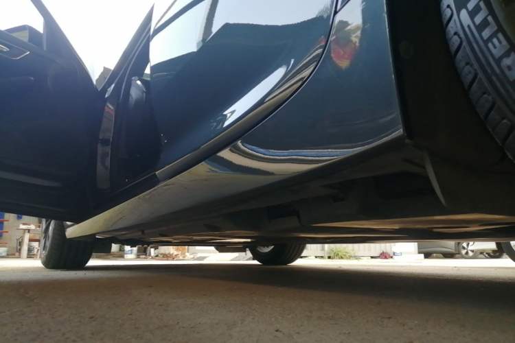 Used Cadillac CT5 2022 28T Luxury Version (Standard Edition) Left Side Sill