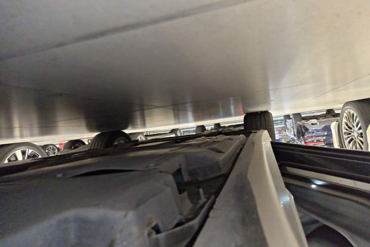 Used Cadillac CT5 2022 28T Luxury Version (Standard Edition) Left Side Sill