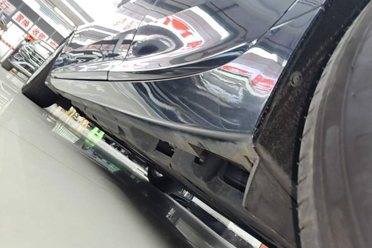 Used Cadillac CT5 2022 28T Luxury Version (Standard Edition) Left Side Sill