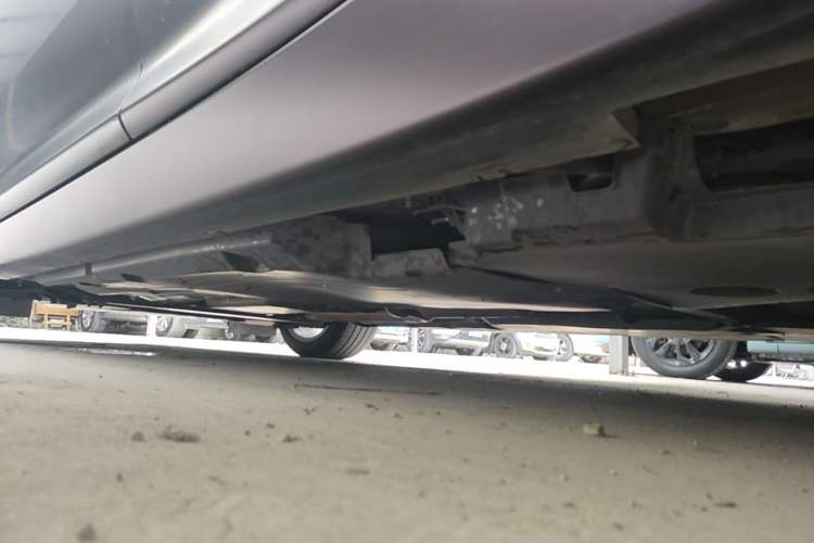 Used Cadillac CT5 2022 28T Fashion Edition Left Side Sill