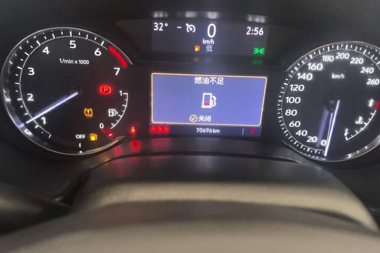 Used Cadillac CT5 2022 28T Luxury Version (Standard Edition) Odometer Close Up