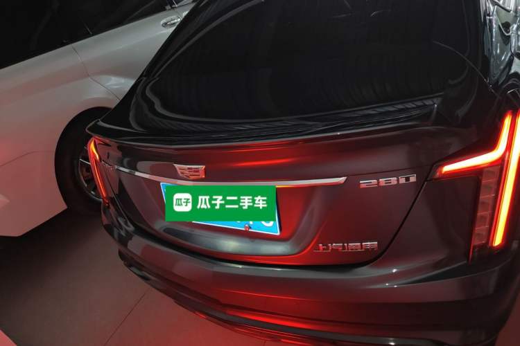 Used Cadillac CT5 2022 28T Platinum Edition Rear