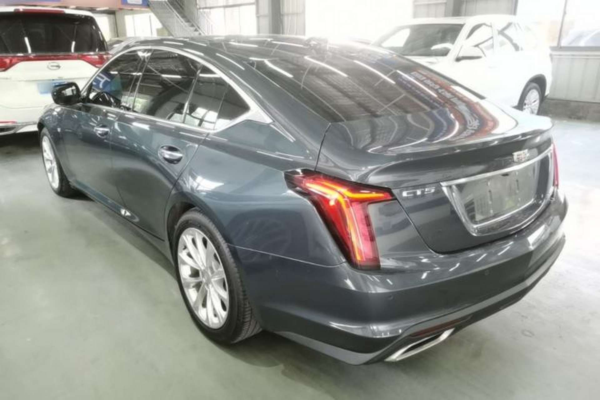 Used Cadillac CT5 2022 28T Luxury Edition Rear Left 45 Deg