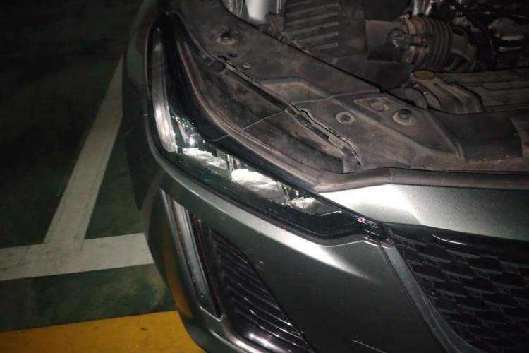 Used Cadillac CT5 2022 28T Luxury Version (Standard Edition) Right Front Headlight
