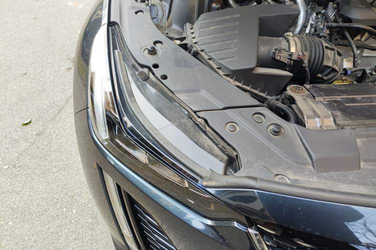 Used Cadillac CT5 2022 28T Luxury Version (Standard Edition) Right Front Headlight