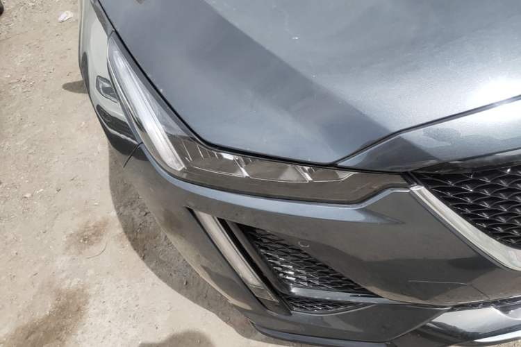 Used Cadillac CT5 2022 28T Platinum Edition Right Front Headlight