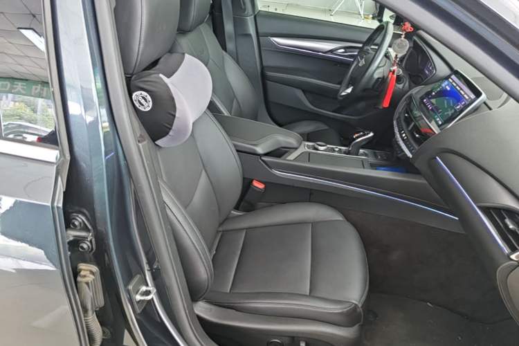 Used Cadillac CT5 2022 28T Prestige Edition Right Front Seat