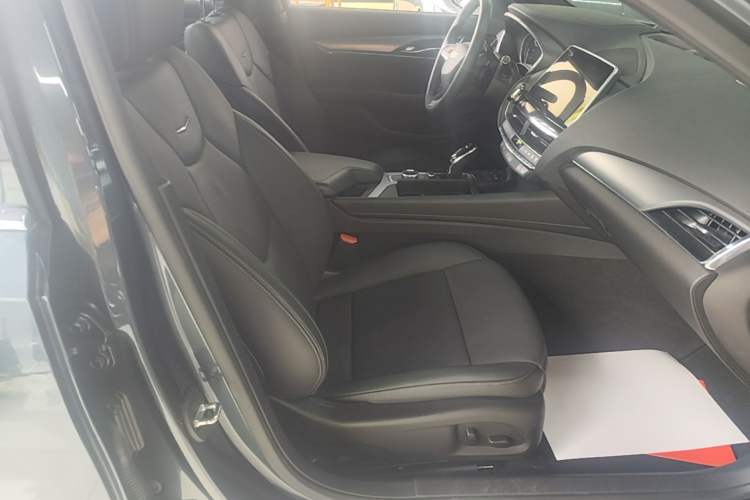 Used Cadillac CT5 2022 28T Luxury Version (Standard Edition) Right Front Seat